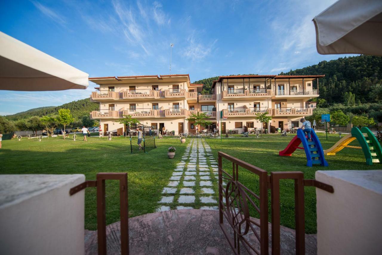 Aroma Studios And Apartments Vourvourou Luaran gambar